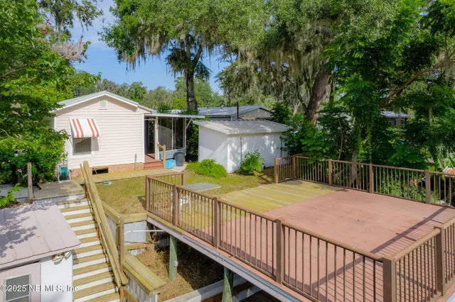 $165,000 | 210 Camellia Drive, Satsuma, FL 32189