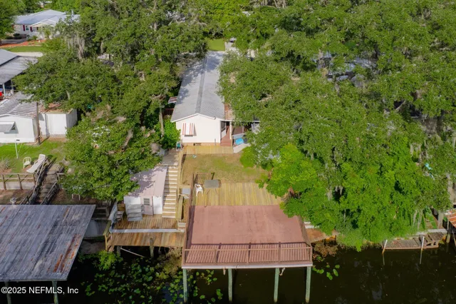 $165,000 | 210 Camellia Drive, Satsuma, FL 32189