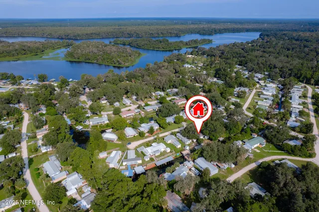 $165,000 | 210 Camellia Drive, Satsuma, FL 32189