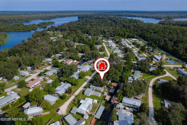 $165,000 | 210 Camellia Drive, Satsuma, FL 32189