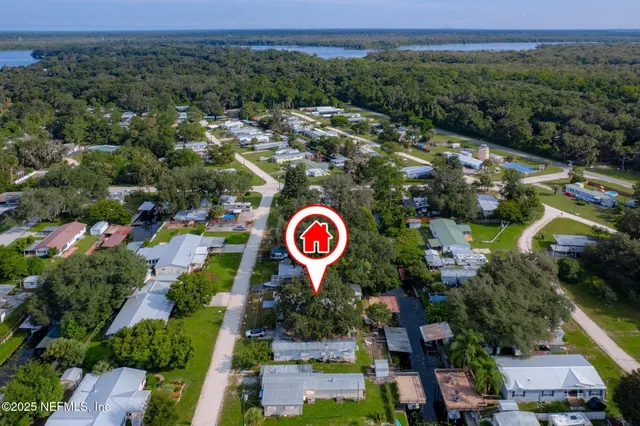 $165,000 | 210 Camellia Drive, Satsuma, FL 32189