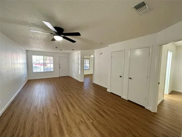 $1,200 | 627 McQueary Street, Unit 629, Arlington, TX 76012