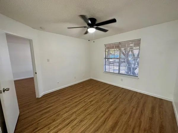 $1,200 | 627 McQueary Street, Unit 629, Arlington, TX 76012