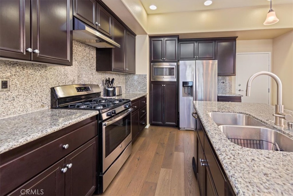 11314 Paseo El Sol Porter Ranch, CA 91326 - Photo 9 of 35