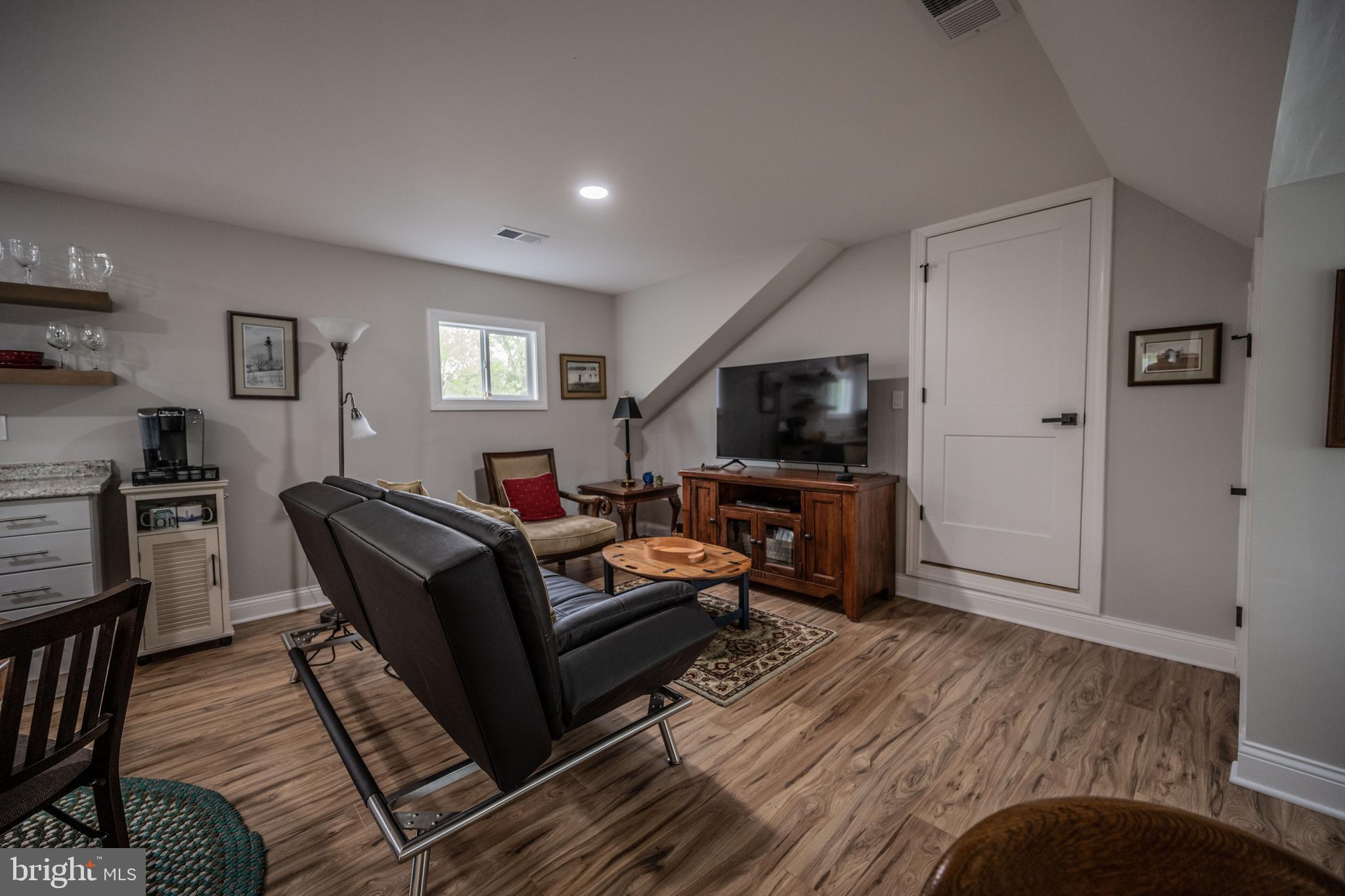 454 Pine Grove Road Bluemont, VA 20135 - Photo 29 of 50 upstairs family room