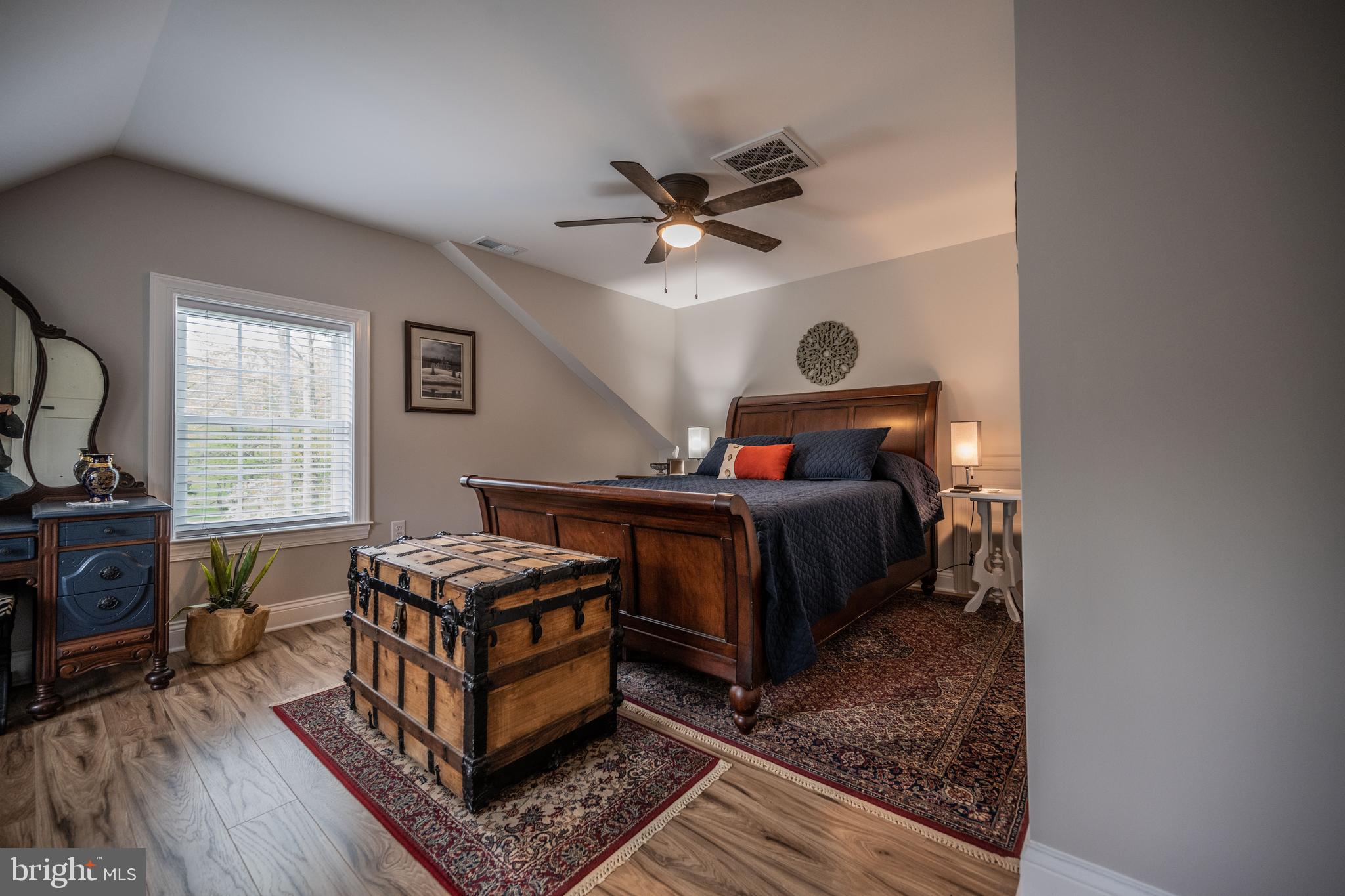 454 Pine Grove Road Bluemont, VA 20135 - Photo 37 of 50 2nd bedroom upstairs