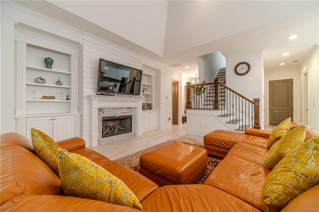 5960 Overlook Club Circle Suwanee, GA 30024 - Photo 7 of 53