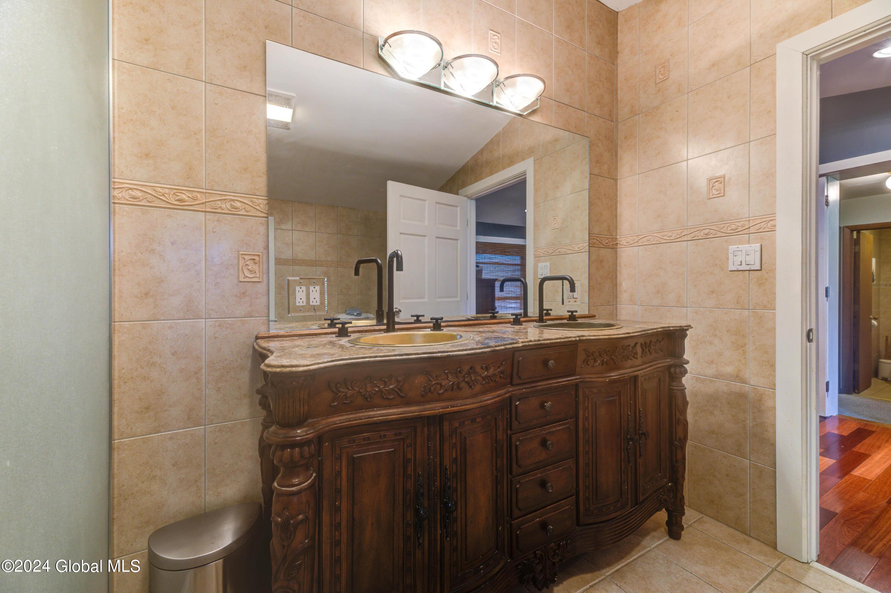209 Priddle Point Road Gloversville, NY 12078 - Photo 36 of 56 209 Priddle Point Rd -38