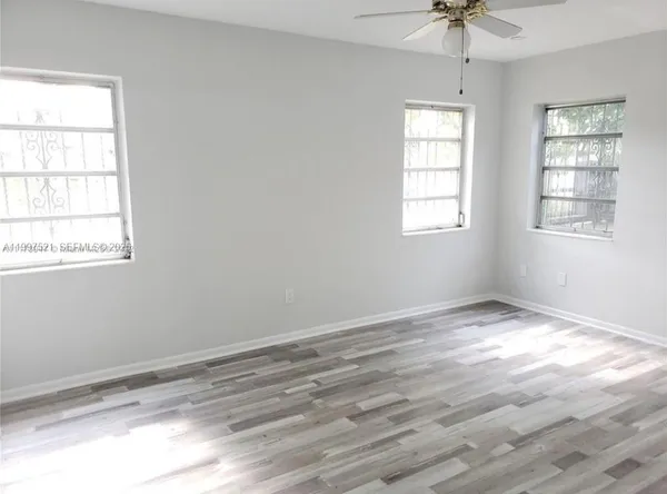 $4,500 | 3040 Southwest 77th Court, Miami, FL 33155