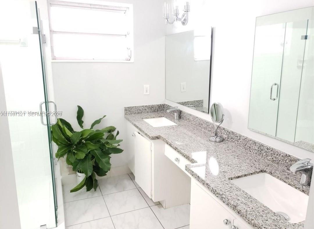 3040 Southwest 77th Court Miami, FL 33155 - Photo 24 of 32