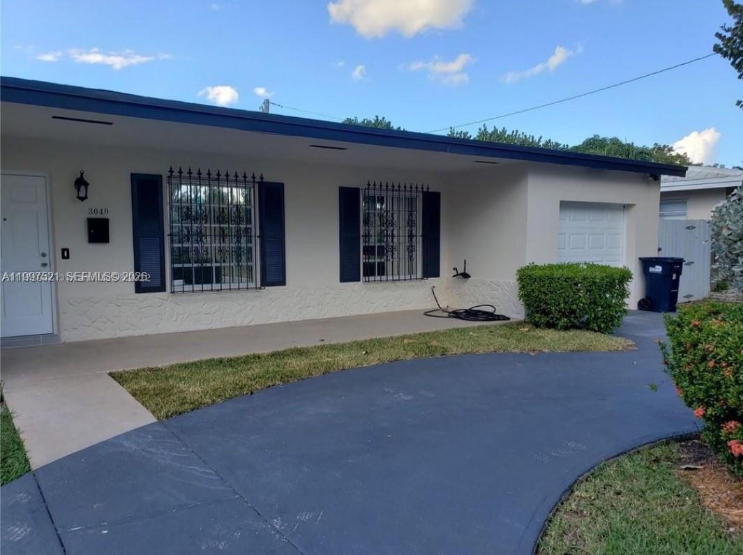 3040 Southwest 77th Court Miami, FL 33155 - Photo 3 of 32