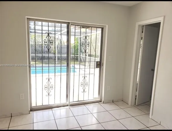 $4,500 | 3040 Southwest 77th Court, Miami, FL 33155