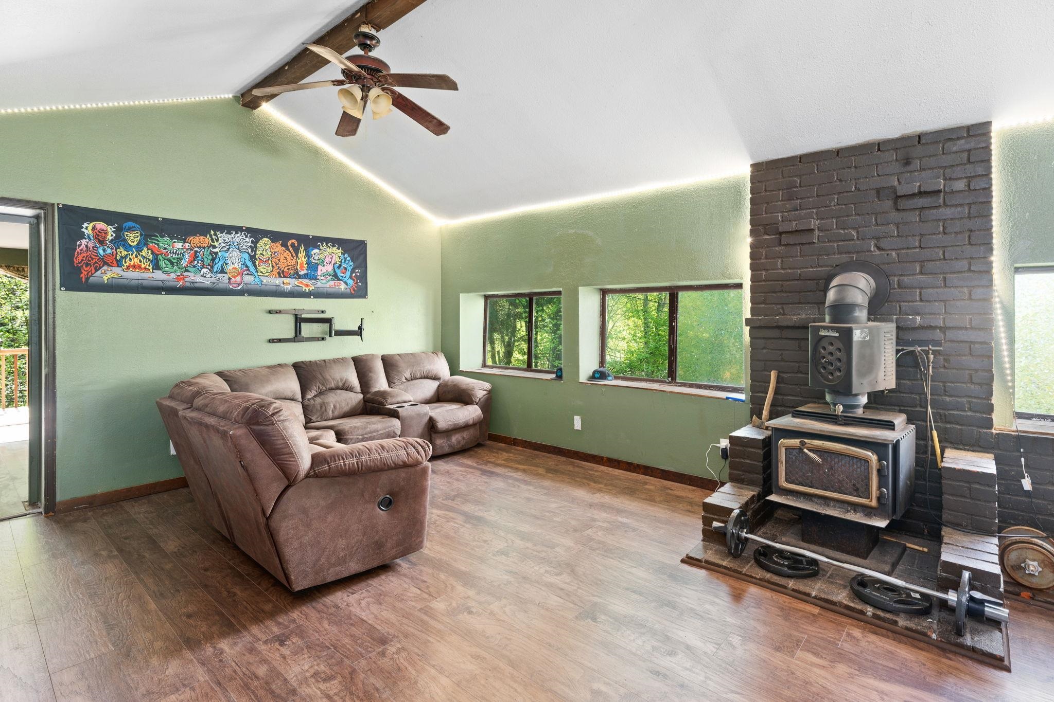 41210 North Lake Shore Road Elk, WA 99009 - Photo 12 of 32