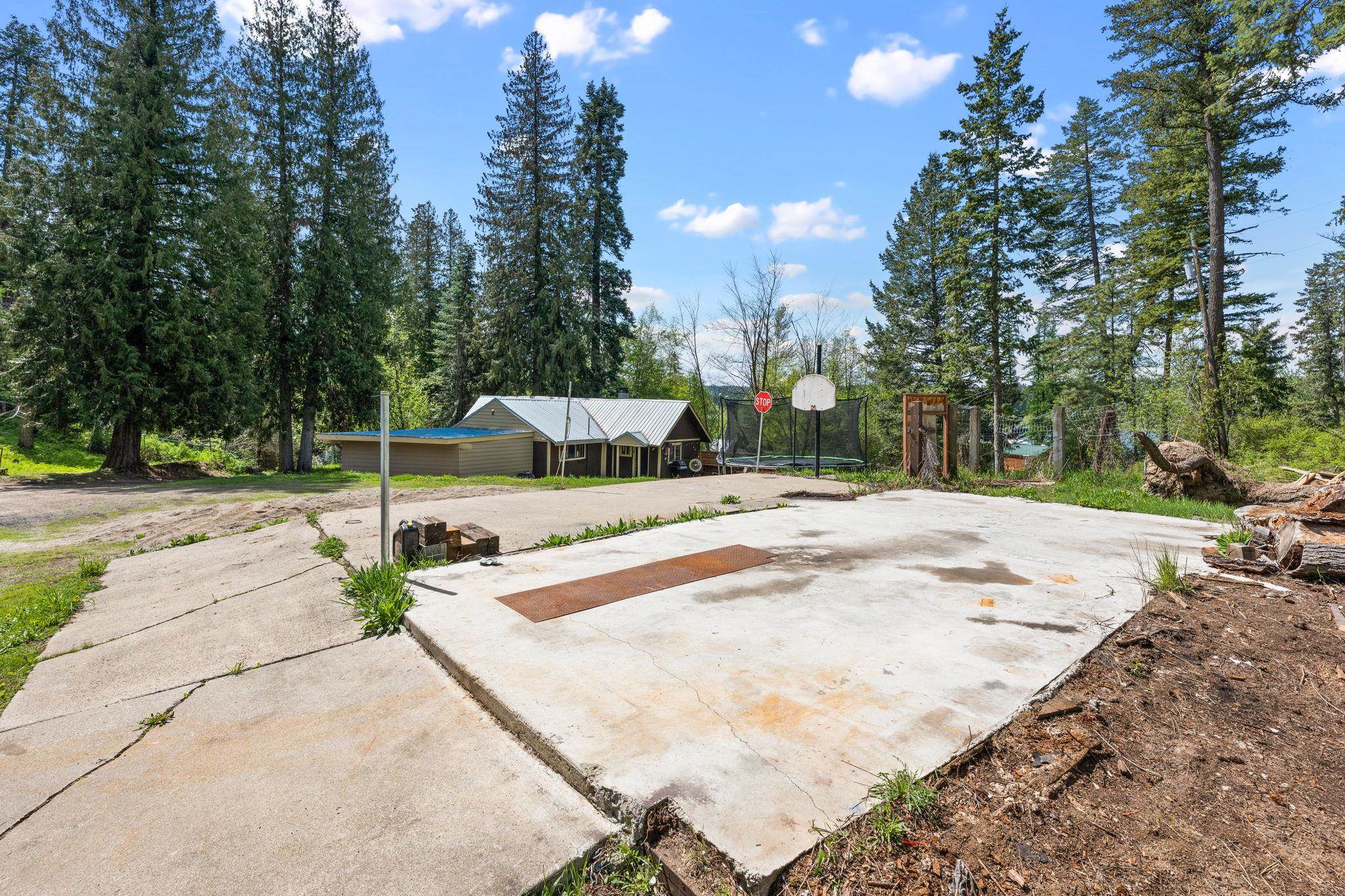 41210 North Lake Shore Road Elk, WA 99009 - Photo 24 of 32