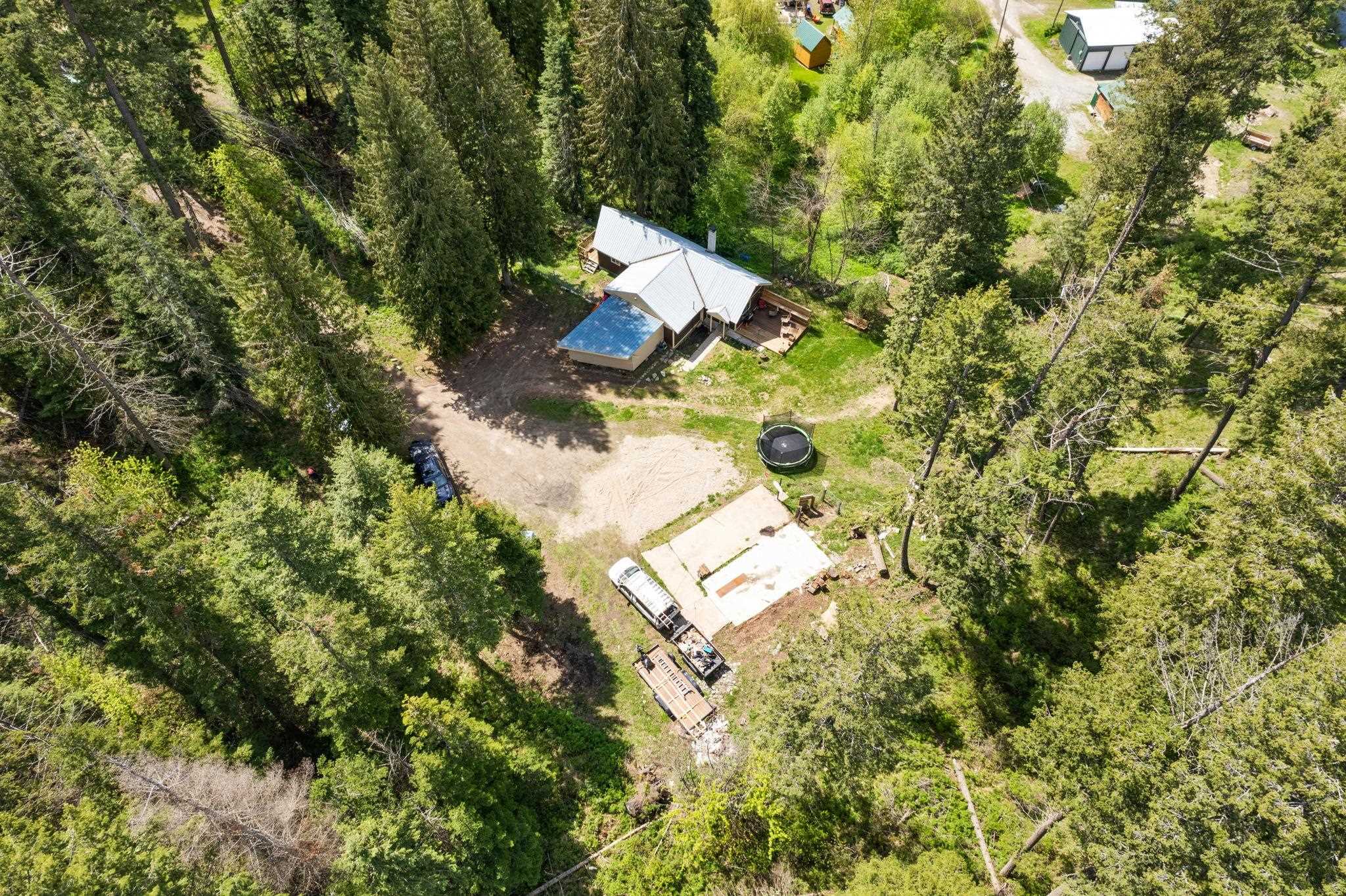 41210 North Lake Shore Road Elk, WA 99009 - Photo 26 of 32