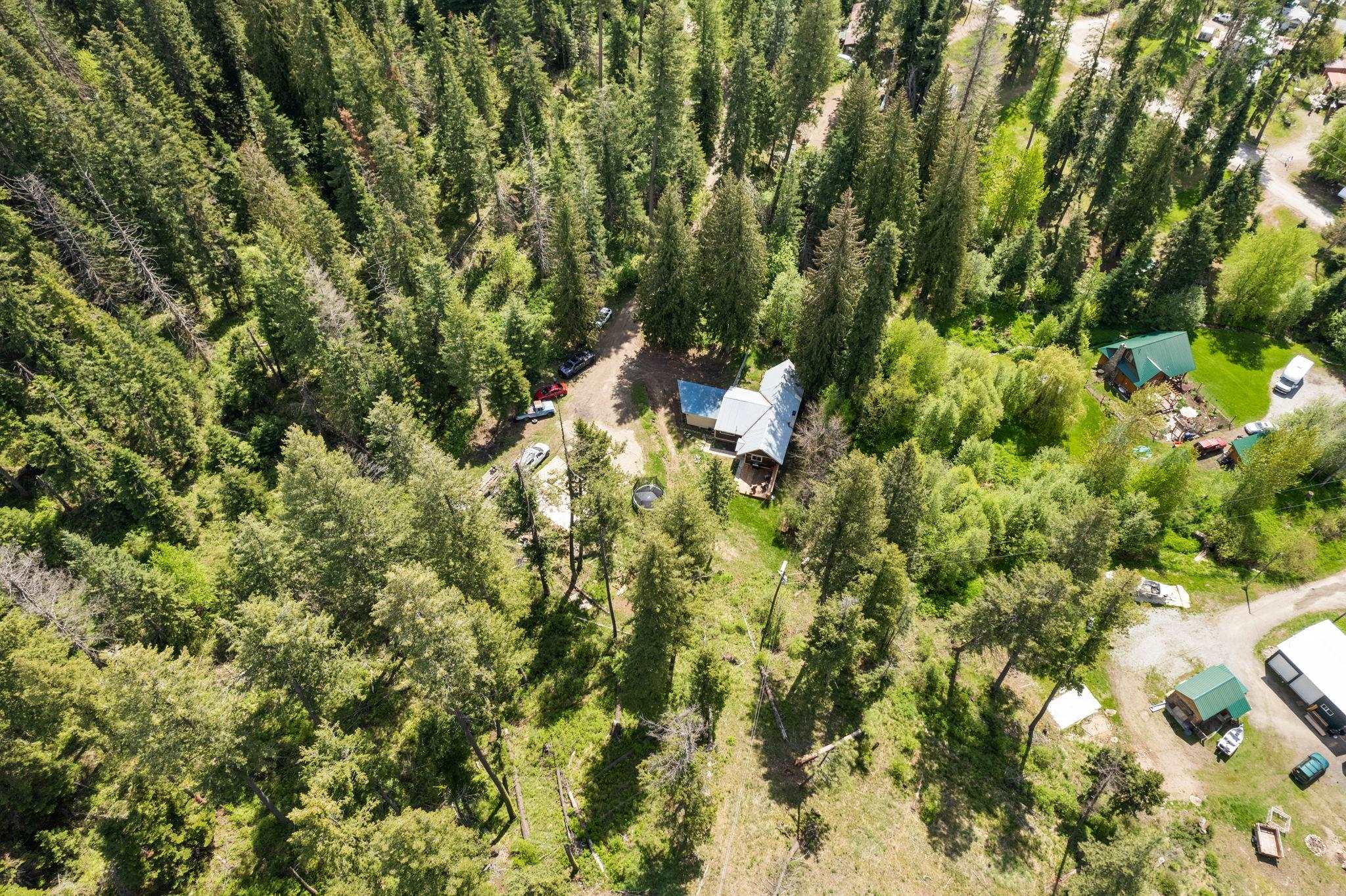 41210 North Lake Shore Road Elk, WA 99009 - Photo 28 of 32