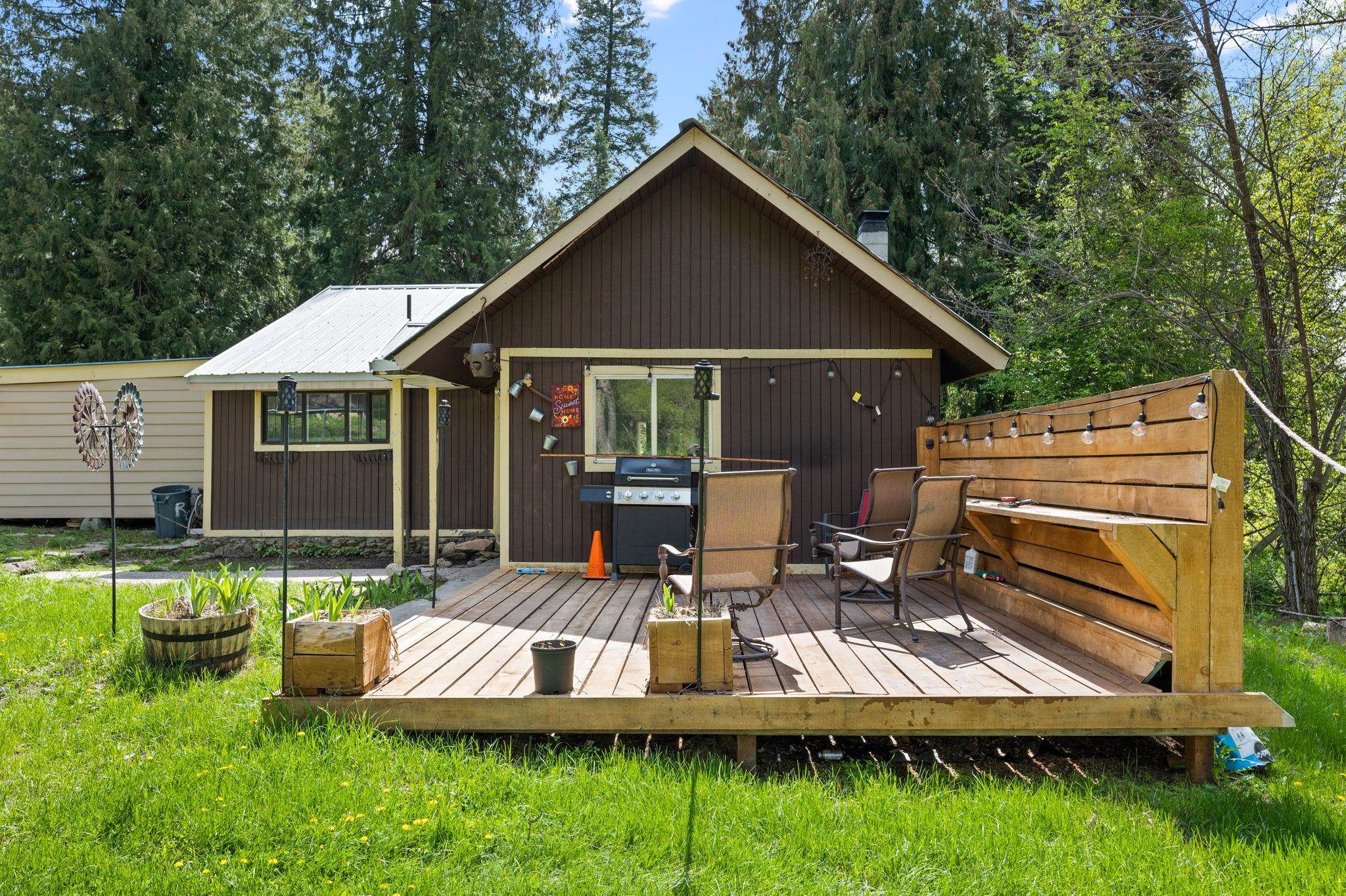 41210 North Lake Shore Road Elk, WA 99009 - Photo 3 of 32