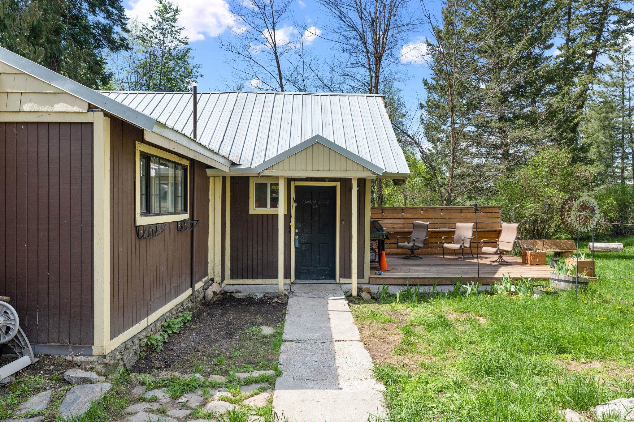 41210 North Lake Shore Road Elk, WA 99009 - Photo 6 of 32