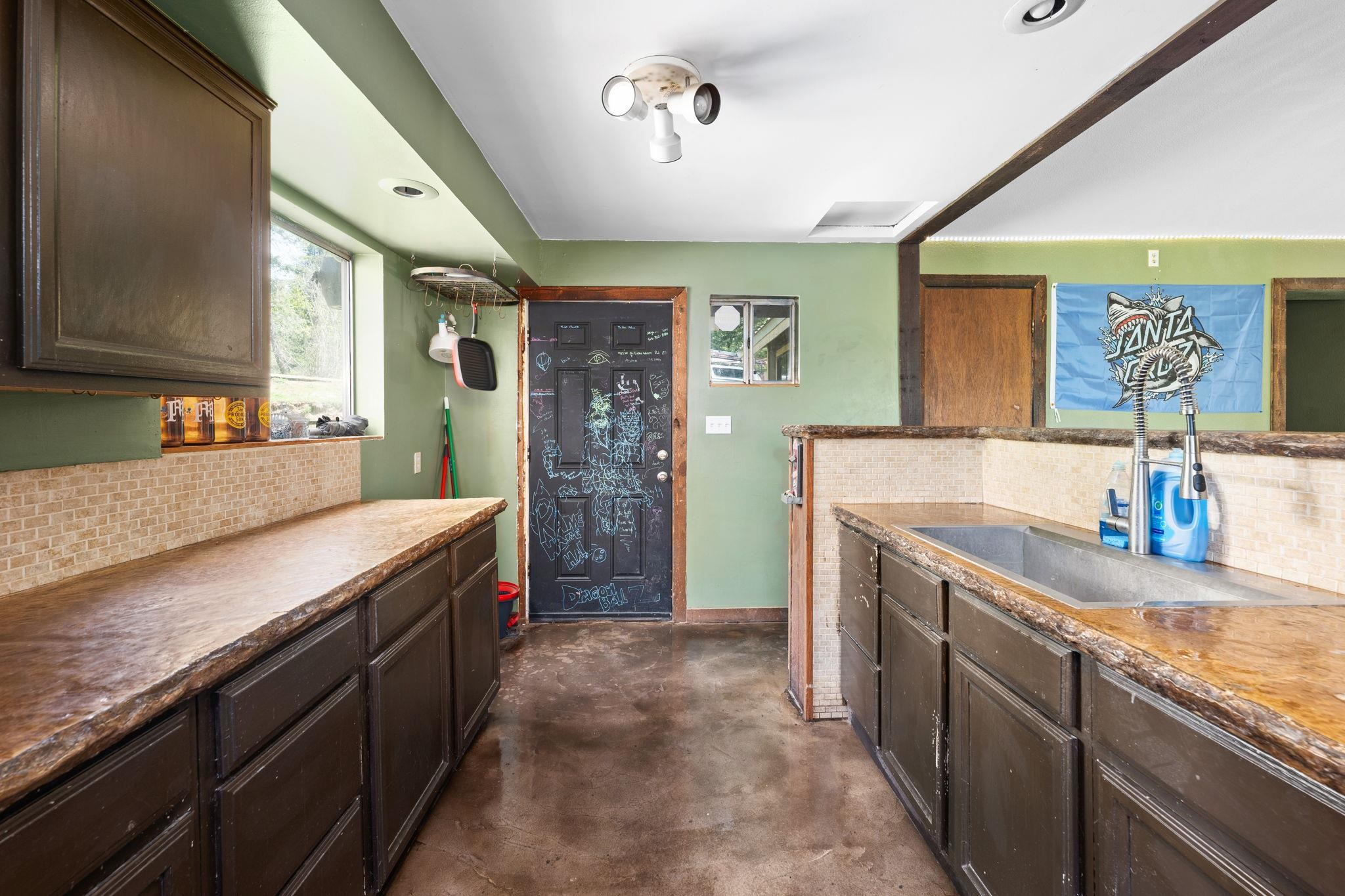 41210 North Lake Shore Road Elk, WA 99009 - Photo 10 of 32