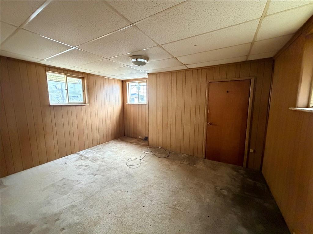 408 Simms Street Pittsburgh, PA 15211 - Photo 8 of 15 an empty room with windows