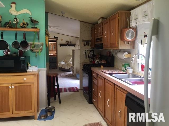 5774 Stagecoach Road Pleasant Plains, IL 62677 - Photo 16 of 25 Gallery Image 16