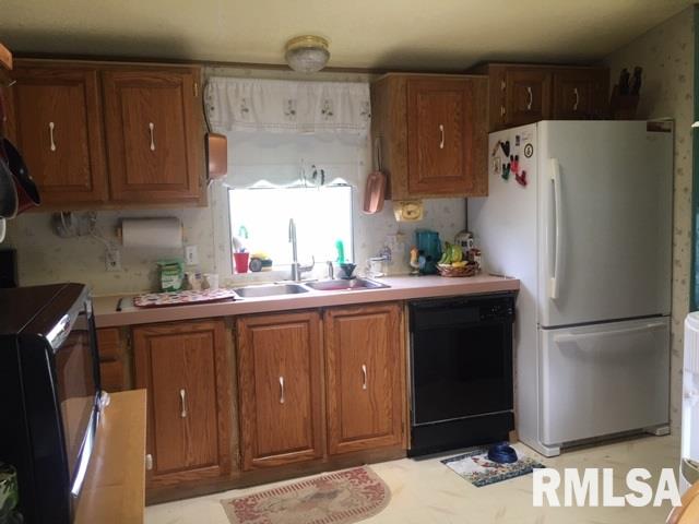 5774 Stagecoach Road Pleasant Plains, IL 62677 - Photo 17 of 25 Gallery Image 17
