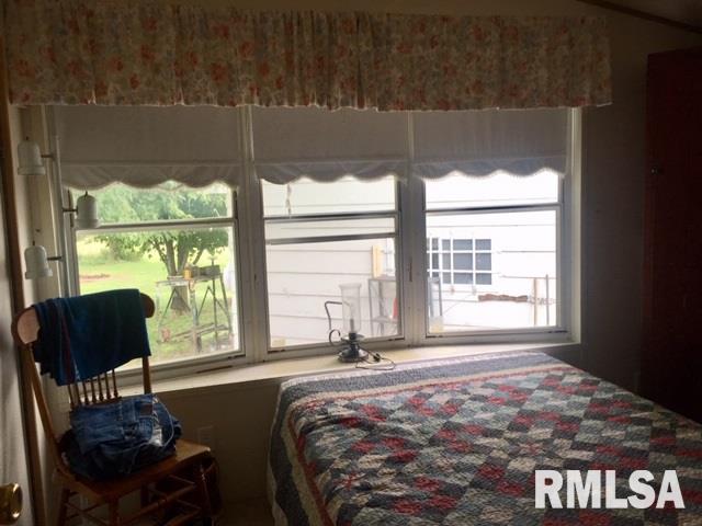 5774 Stagecoach Road Pleasant Plains, IL 62677 - Photo 20 of 25 Gallery Image 20