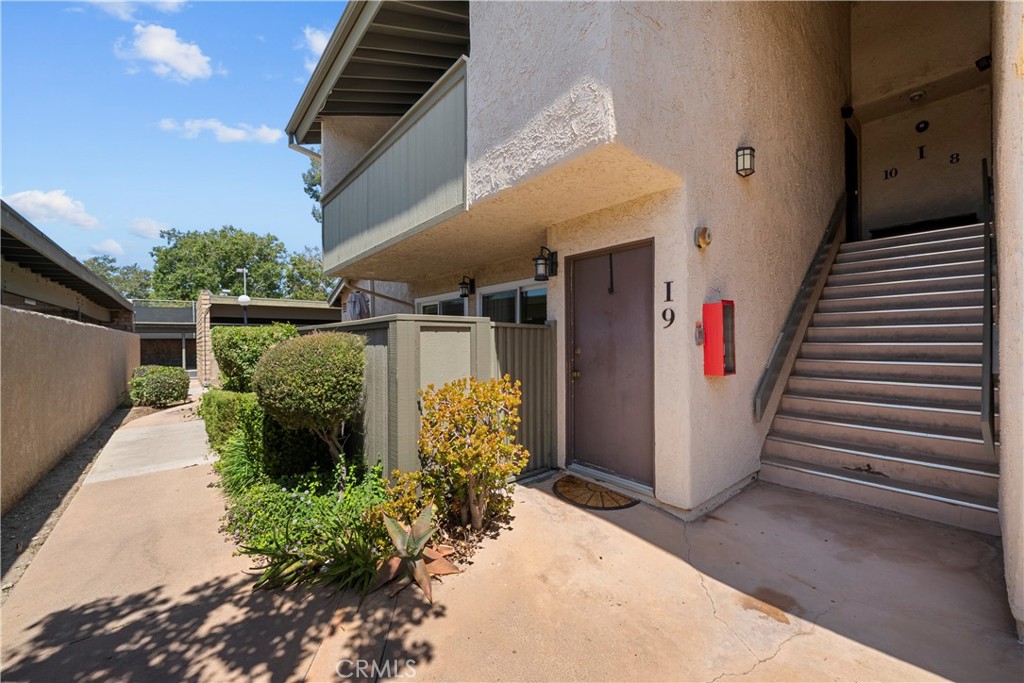 25825 Tournament Road, Unit I9 Valencia, CA 91355 - Photo 31 of 35