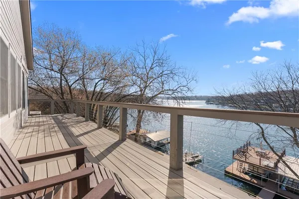 $2,500,000 | 20 H Street, Lake Lotawana, MO 64086