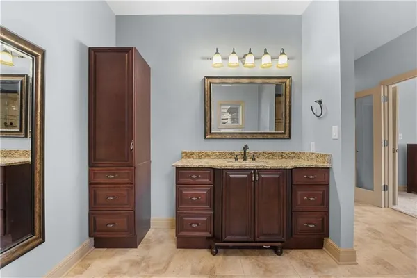 $2,500,000 | 20 H Street, Lake Lotawana, MO 64086