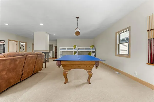 $2,500,000 | 20 H Street, Lake Lotawana, MO 64086