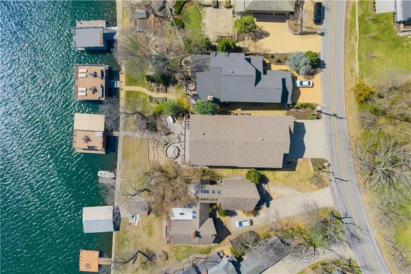 $2,500,000 | 20 H Street, Lake Lotawana, MO 64086