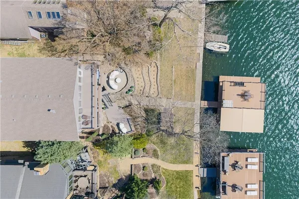 $2,500,000 | 20 H Street, Lake Lotawana, MO 64086