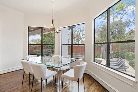 $1,849,000 | 4916 Valerie Street, Bellaire, TX 77401