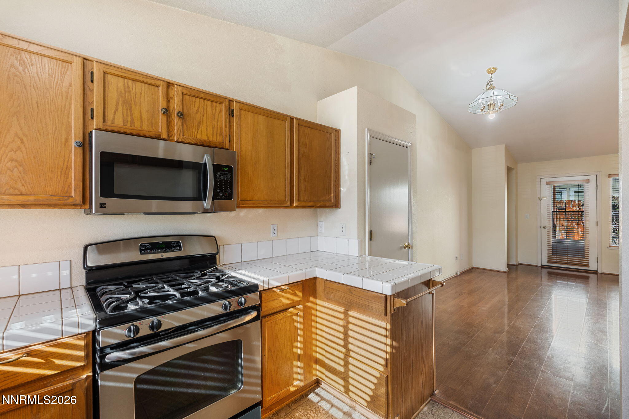 4531 China Rose Circle Reno, NV 89502 - Photo 15 of 33 15-web-or-mls-DSC06213