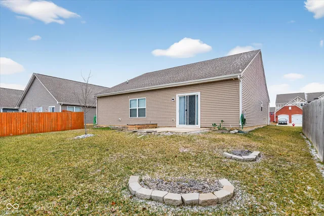 $2,100 | 6607 Laurelwood Drive, Pendleton, IN 46064