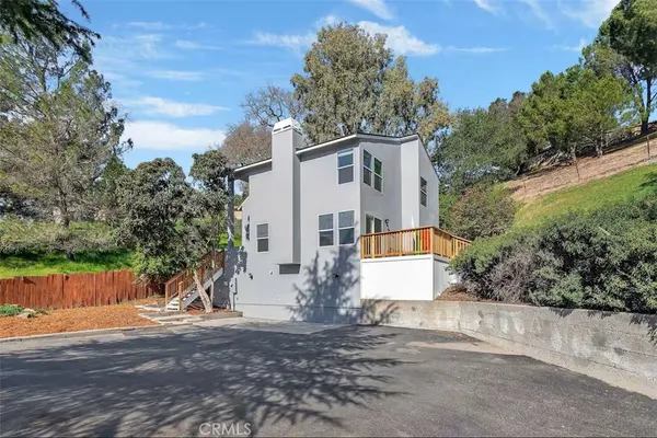 $799,999 | 5185 Ardilla Avenue, Atascadero, CA 93422
