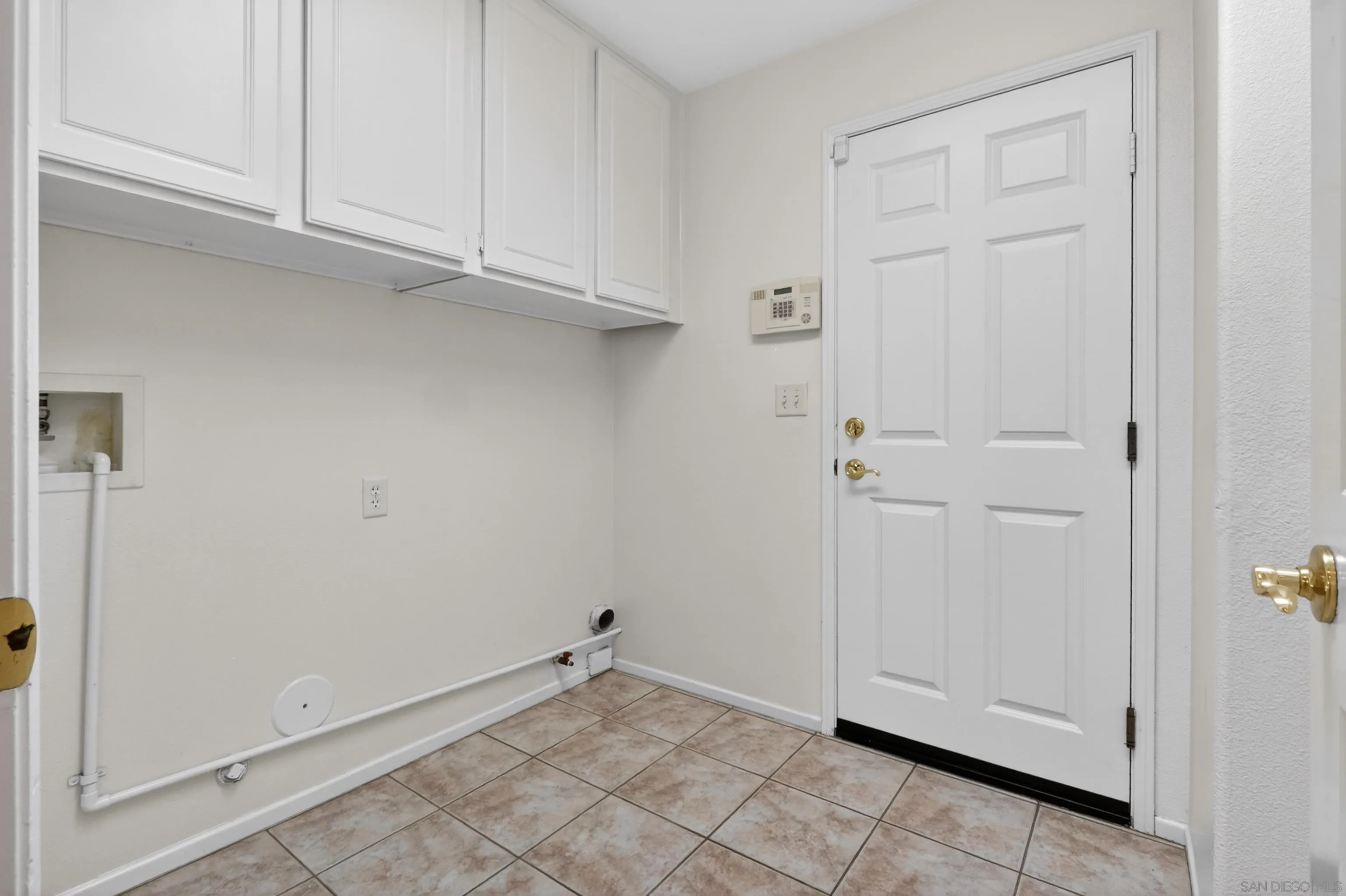 1432 Belmont Park Road Oceanside, CA 92057 - Photo 32 of 54 a view of an empty room