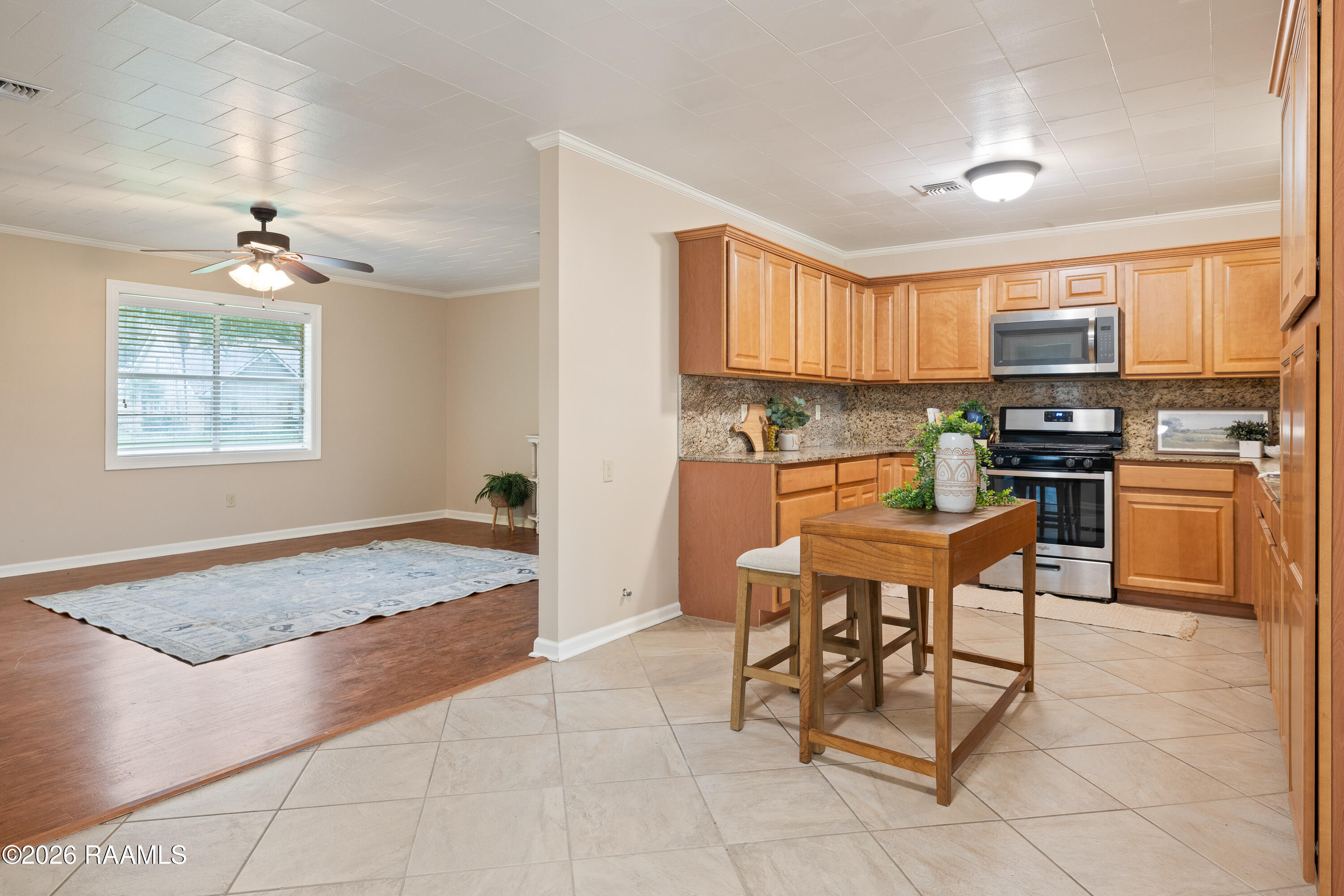 206 Paul Boudreaux Road Lafayette, LA 70506 - Photo 9 of 33 Paul Arceneaux-10