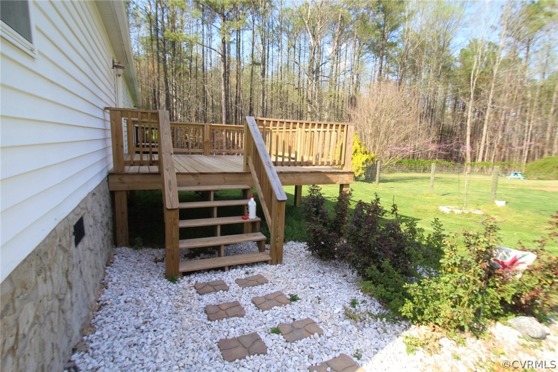 802 Scotts Bottom Road Dillwyn, VA 23936 - Photo 3 of 28