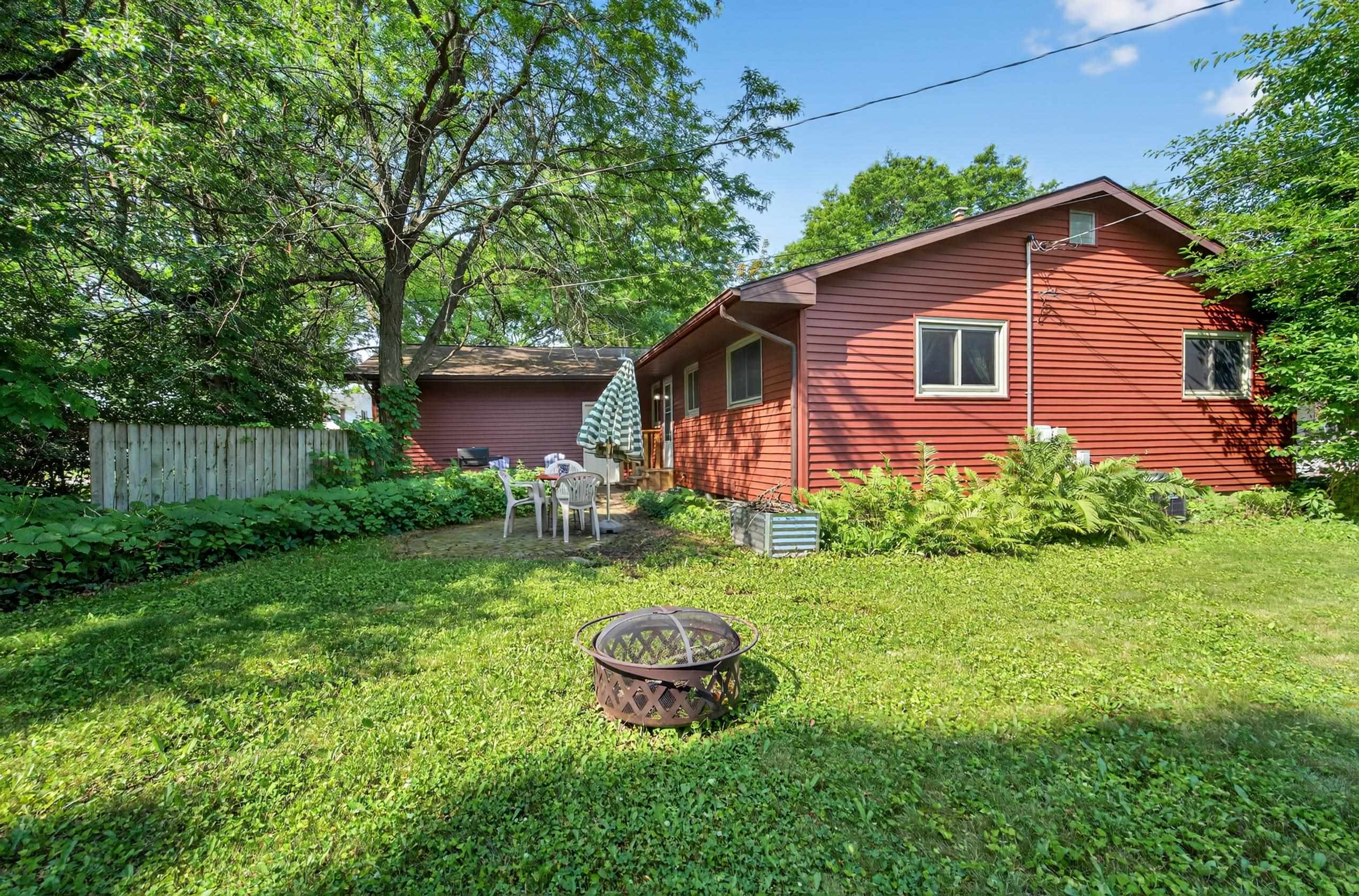 2805 Independence Lane Madison, WI 53704 - Photo 31 of 36