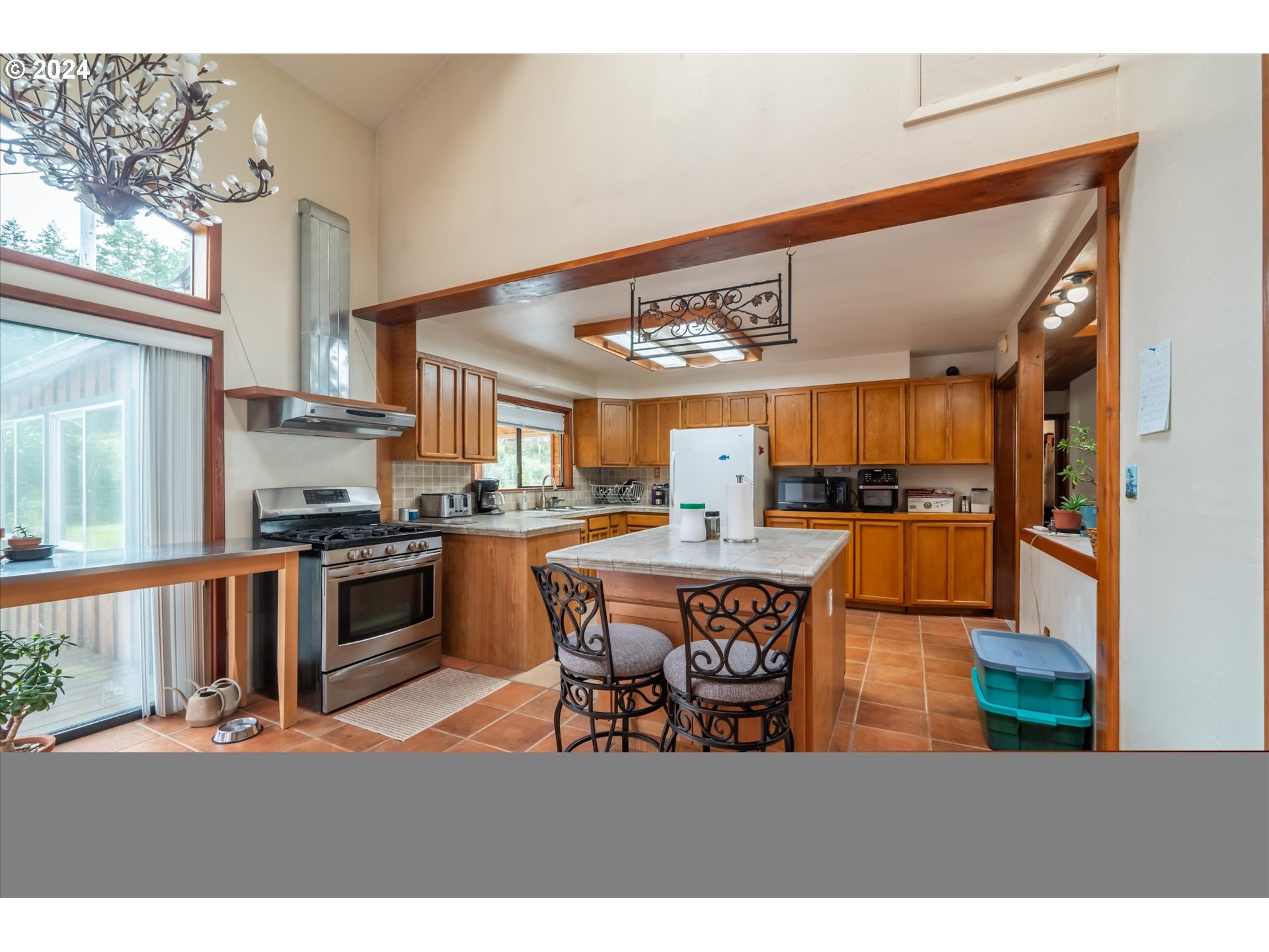 56512 Christopher Road Bandon, OR 97411 - Photo 15 of 40 Gallery Image 15