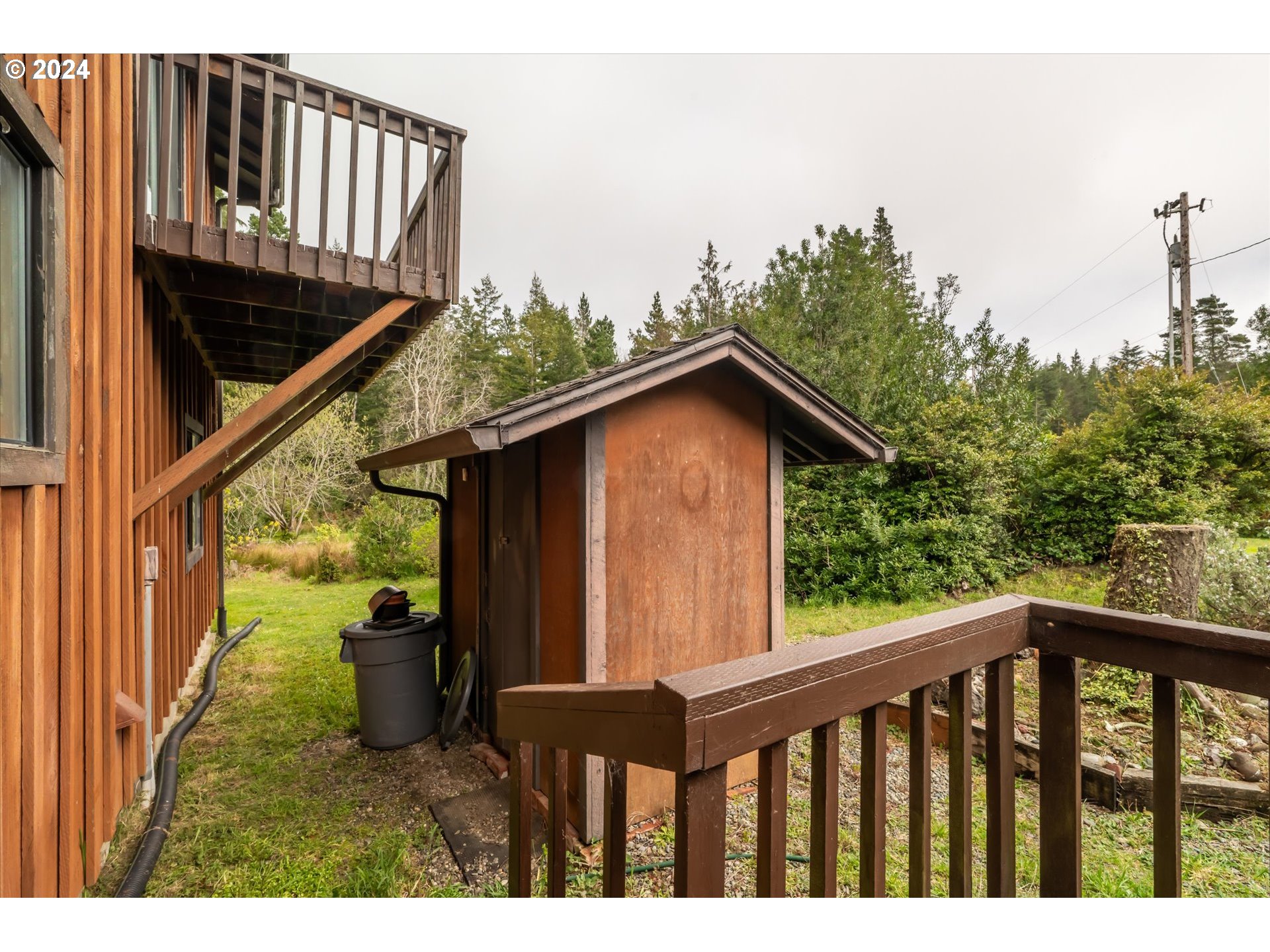 56512 Christopher Road Bandon, OR 97411 - Photo 33 of 40 Gallery Image 33