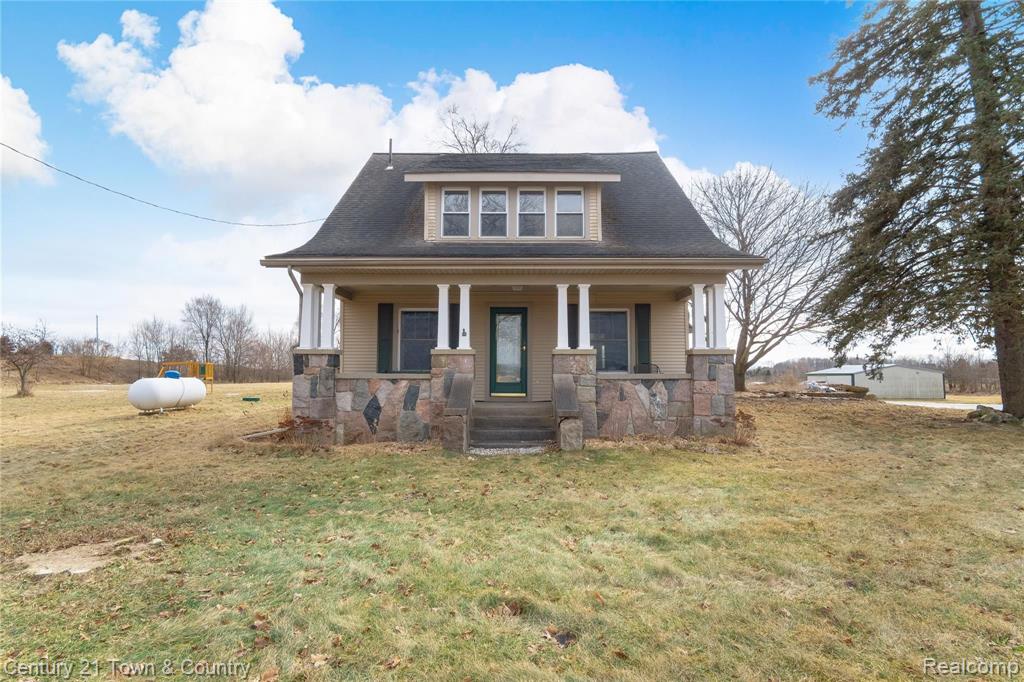 18233 Pleasant Lake Road Manchester, MI 48158 - Photo 1 of 52
