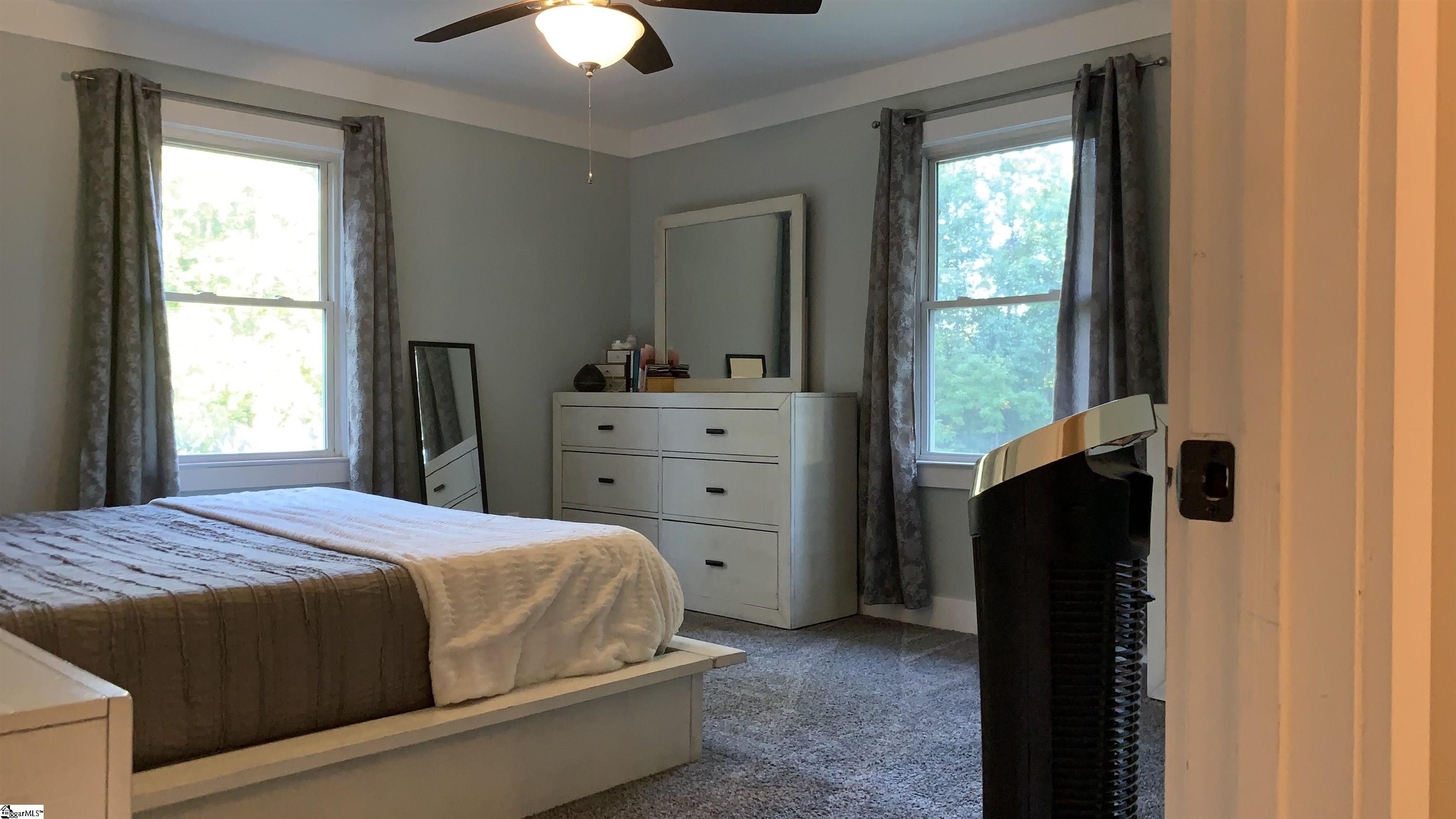 124 Henderson Road Greer, SC 29651 - Photo 16 of 21