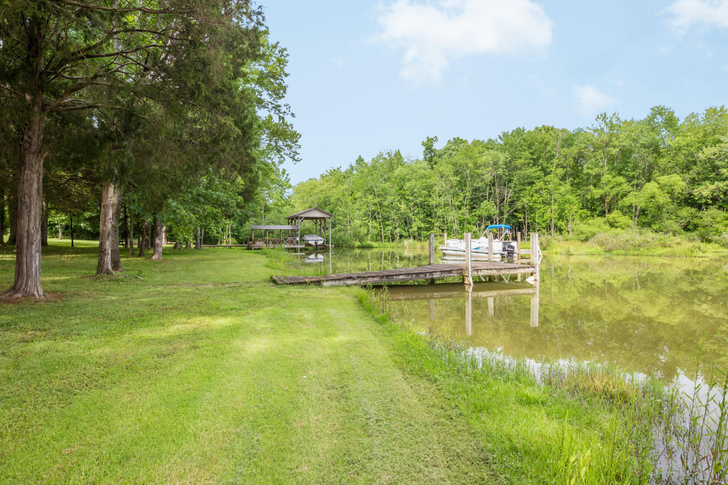 149 Lakehaven Circle, Unit 4 Decatur, TN 37322 - Photo 11 of 30 149_Lake_Haven_Cir_11