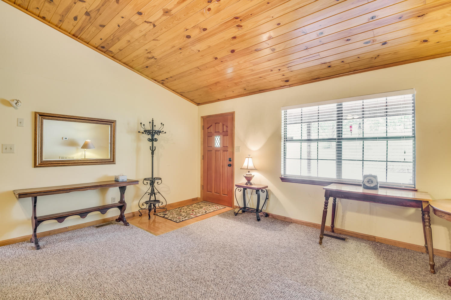 149 Lakehaven Circle, Unit 4 Decatur, TN 37322 - Photo 14 of 30 149_Lake_Haven_Cir_14
