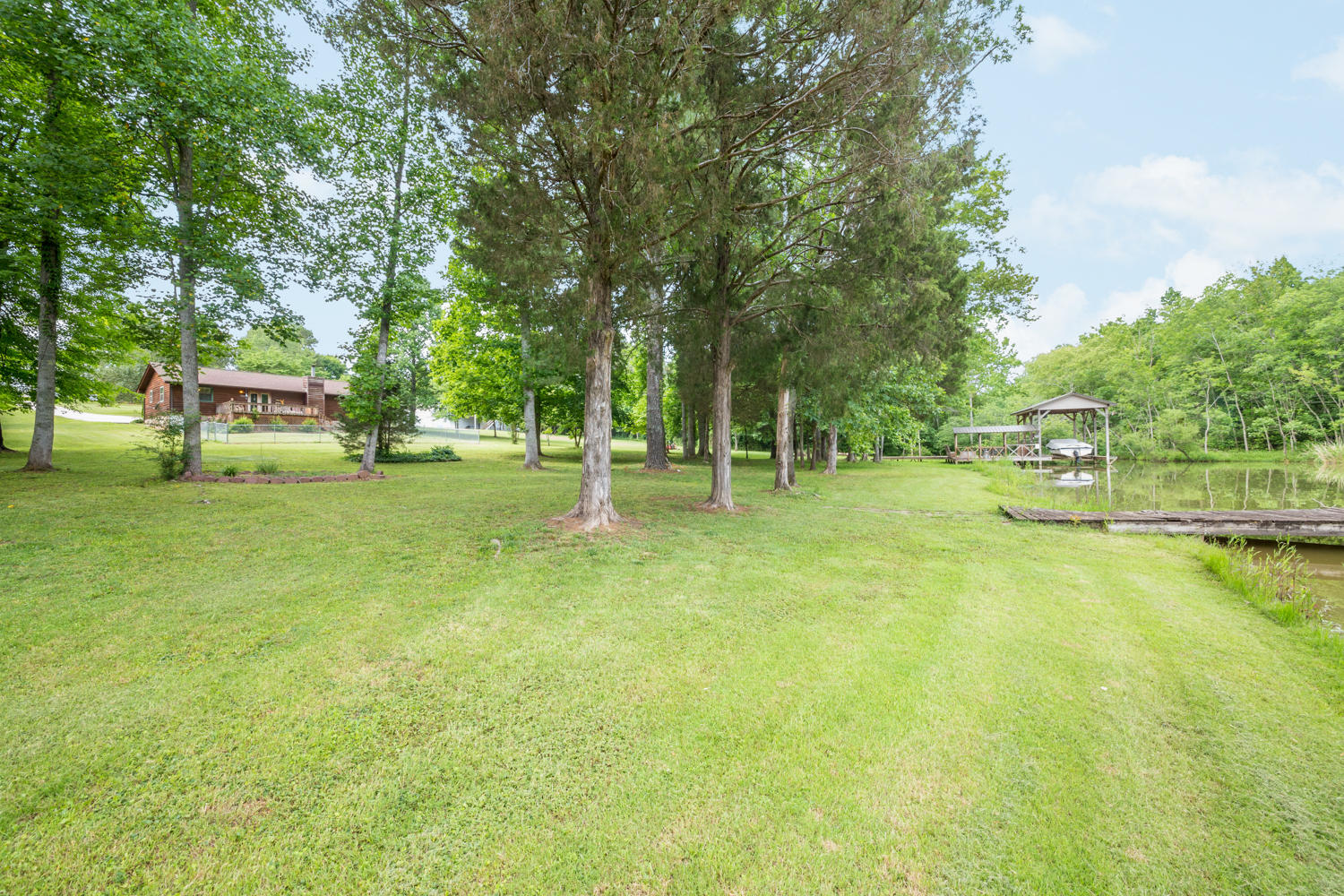 149 Lakehaven Circle, Unit 4 Decatur, TN 37322 - Photo 10 of 30 149_Lake_Haven_Cir_10
