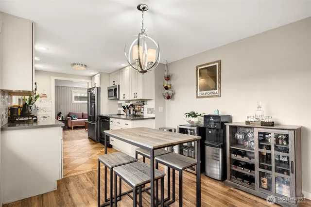 $499,950 | 1015 F Street Southeast, Auburn, WA 98002