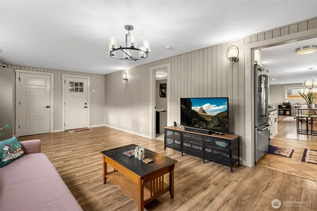 $499,950 | 1015 F Street Southeast, Auburn, WA 98002